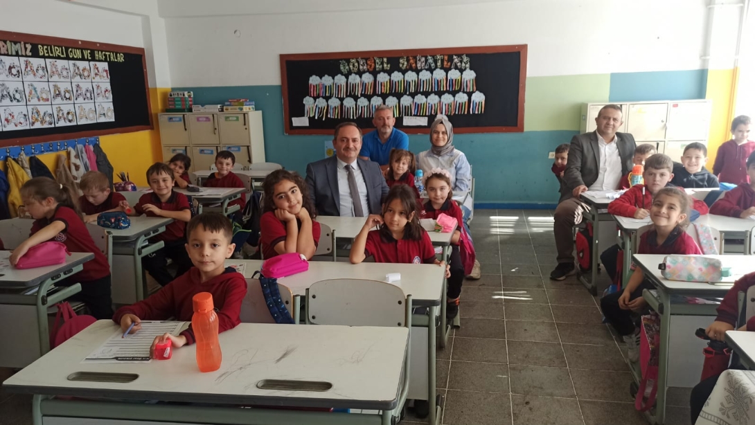 İlçe Milli Eğitim Müdürümüz Sayın Süleyman PEHLİVAN, Şehit Yıldıray Uygun İlkokulu'nu Ziyaret Etti